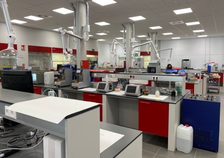 Amspec — Construcció de laboratori - Viscola Grup Constructor